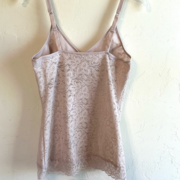 Bali Soft Beige/Nude Lace Slimming Tummy Control Tank Cami Blouse Sz XL - Picture 7 of 11